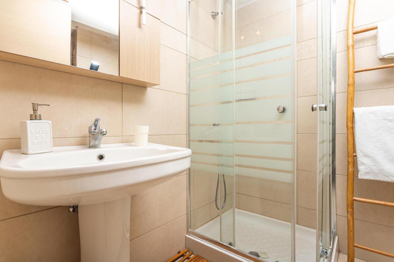 Pure White Suite Elani Siviri Ngoại thất bức ảnh